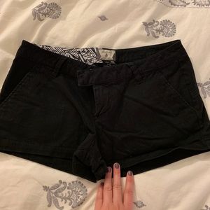 Volcom black shorts GUC size 5
